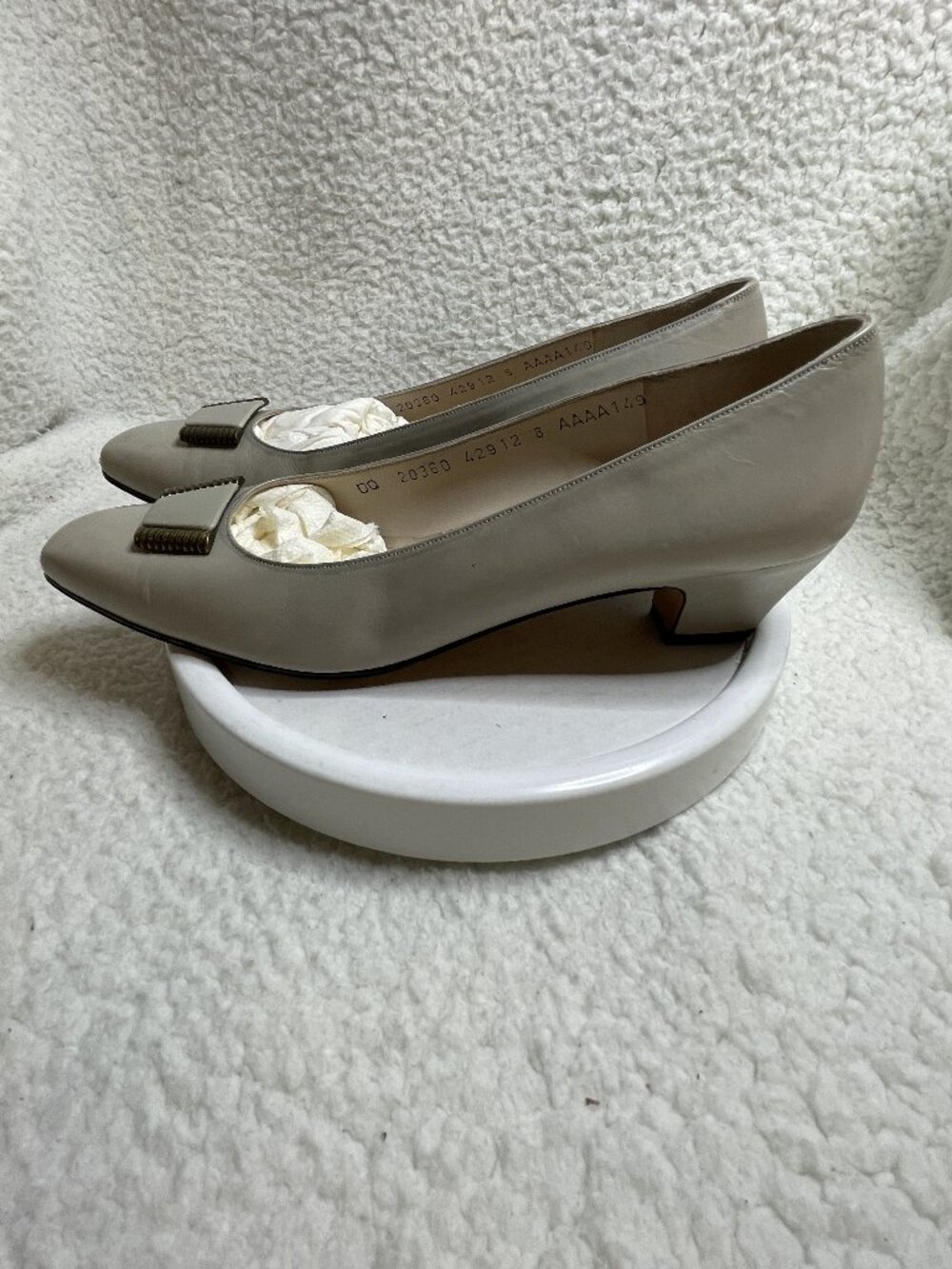 Salvatore Ferragamo Shoes Size 8 AAAA Extra Narrow Sand Heels Italy 2 Inch Heel